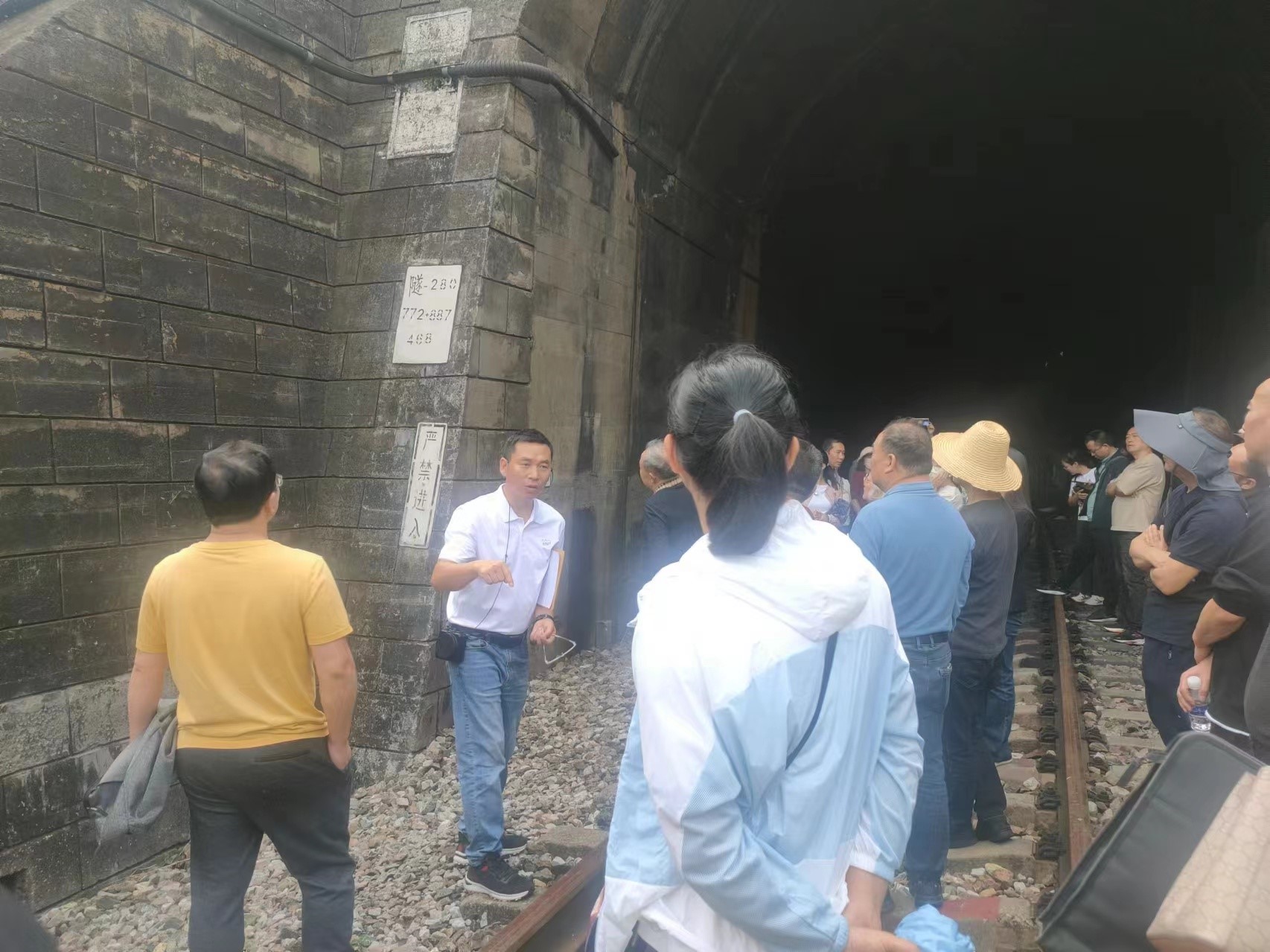 拉鲊古渡和拉鲊文史館黨建活動(dòng)記憶